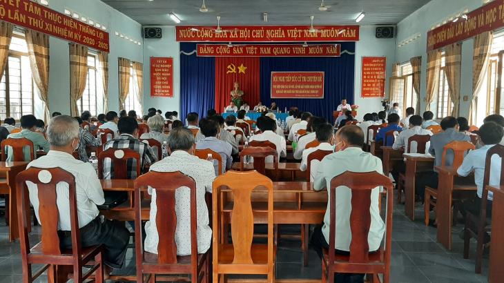 Hội đồng nhân dân huyện Tân Biên tổ chức tiếp xúc cử tri chuyên đề về thực hiện công tác cấp mới, cấp đổi giấy chứng nhận quyền sử dụng đất cho người dân theo bản đồ đo đạc chính quy